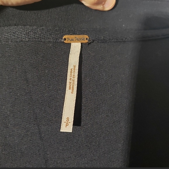 (SOLD) Free People Ruby Shacket - size small - Picture 4 of 4